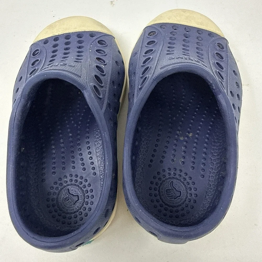 Native Jefferson SlipOn Shoes Size  C 5 Toddler Kids Navy Blue Summer Water Play